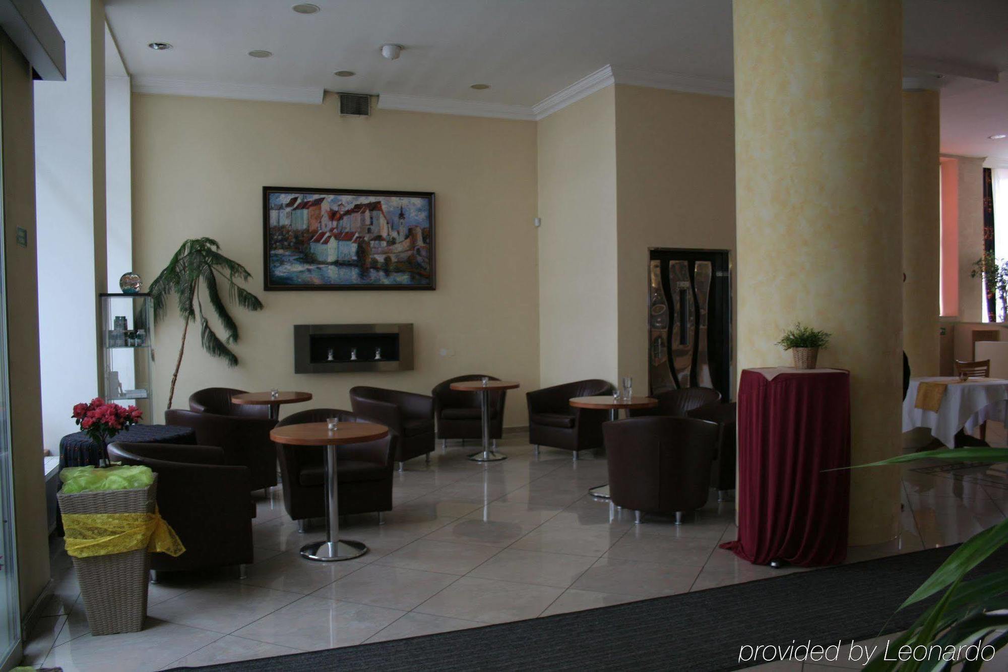 Hotel Bila Ruze 3*