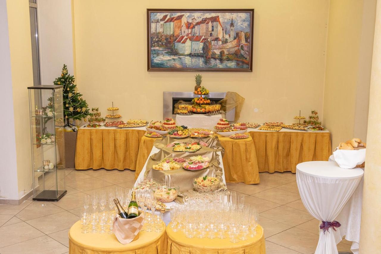 Hotel Bila Ruze